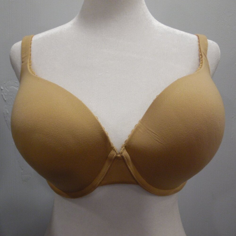 Victoria's Secret Body By Victoria Perfect Coverage Nude Bra Women's Size 34DDD